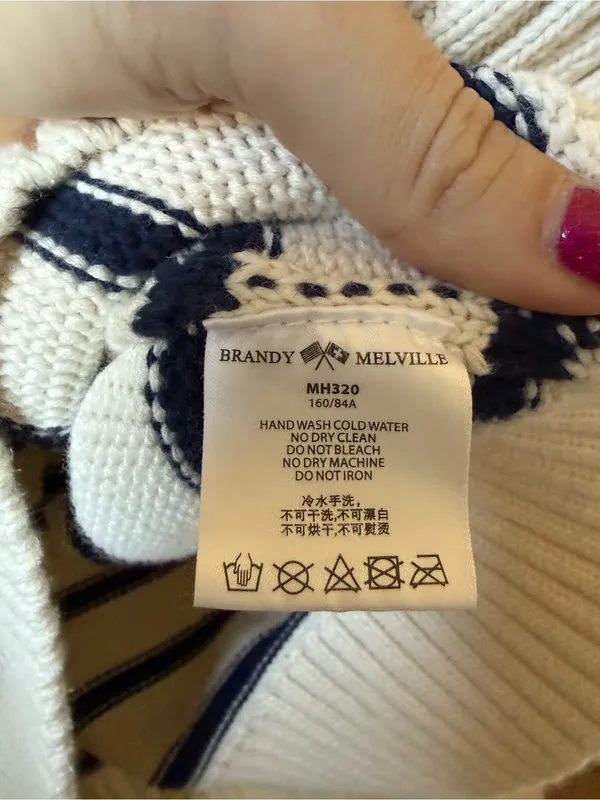 Brandy Melville Cotton Thick Stripe Sweater Navy Blue & White - Image 4