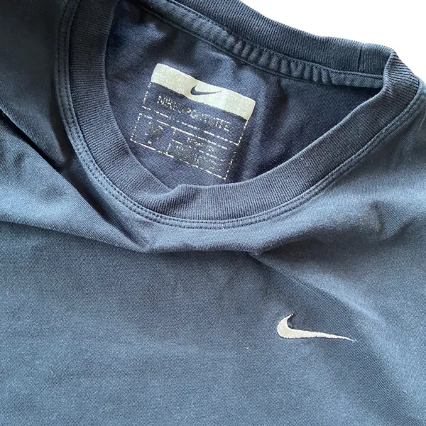 Navy Blue T Shirt with White Embroidered Swoosh Logo On Chest 🔥 - Image 2