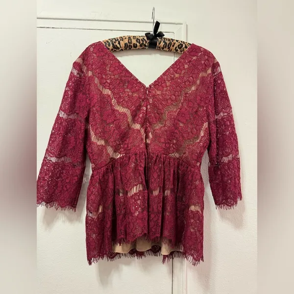 Anthropologie Maeve Lace Peplum Top Burgundy Large - Image 7