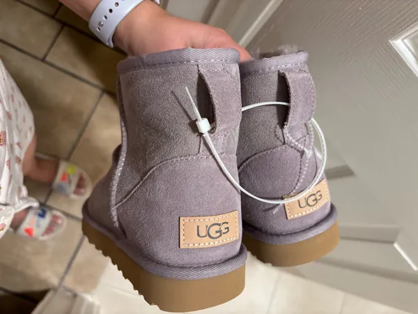 UGG Australia Mauve Purple Mini boots - Image 6