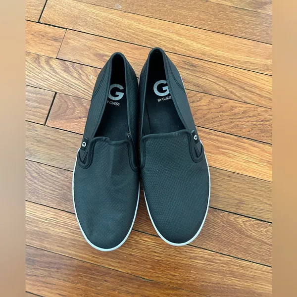 Guess Snakeskin Slip On Shoes - Image 6