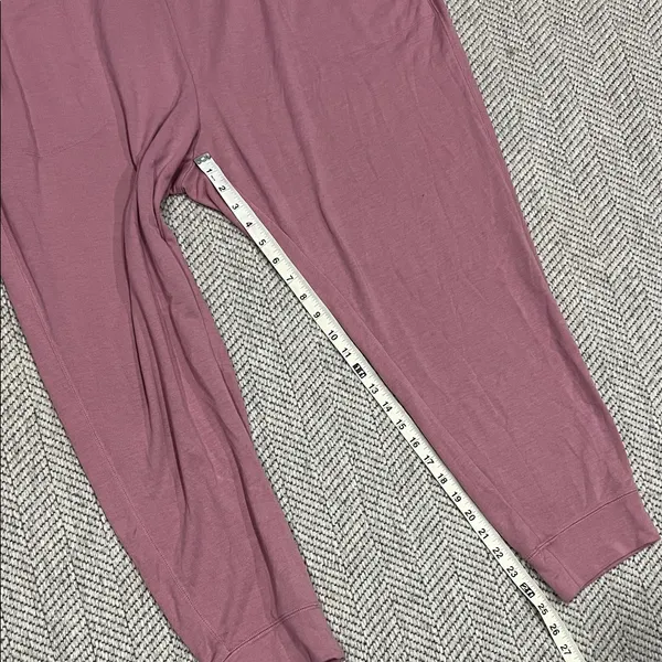 Old Navy Mauve Women's Jogger Pants - Image 6