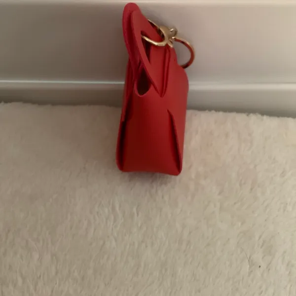Little red bag key fob - Image 2