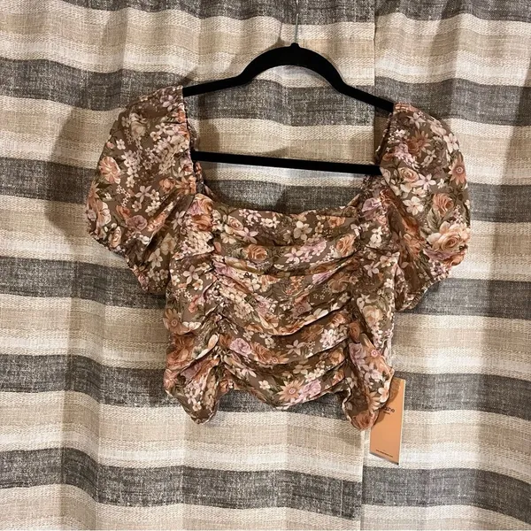 Blashe Two Piece Floral Skirt‎ Set Size Medium - Image 2