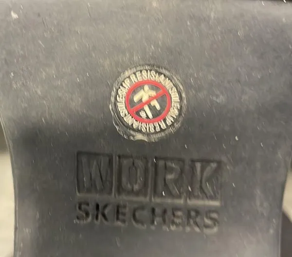Skechers work shoes Mary Janes black 8.5 - Image 9
