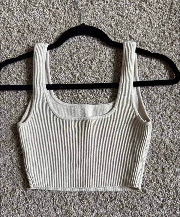 Aritzia Babaton Sculpt Knit Square Neck Tank Crop - Image 2