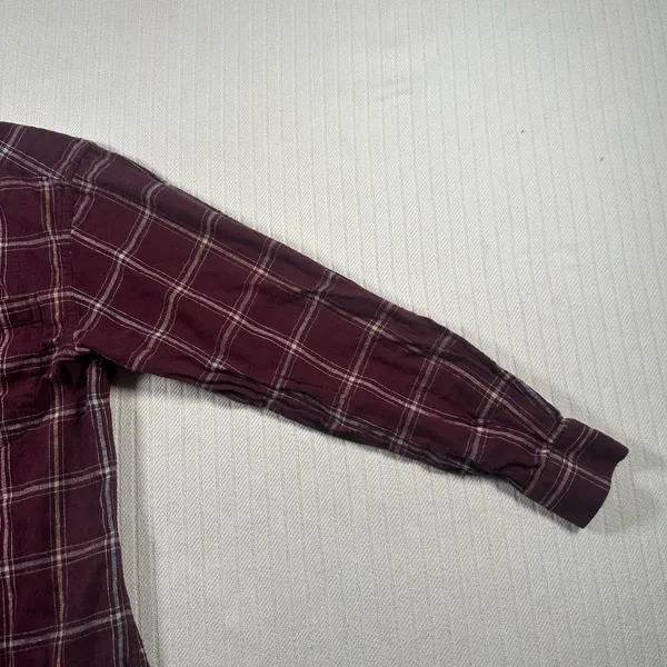Woolrich Women’s Size 10 Plaid Flannel Button Front Long Sleeve Shirt Burgundy - Image 16