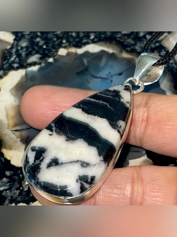 White Buffalo Turquoise Crystal Pendant 2 1/2” - Image 8