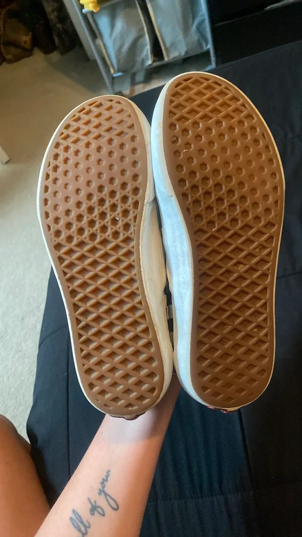 Black Size 8.5 - Image 2