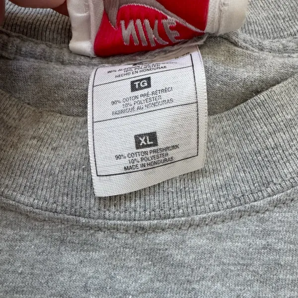 Vintage Reworked Nike Cropped T-Shirt Size XL Gray Patchwork - Image 5