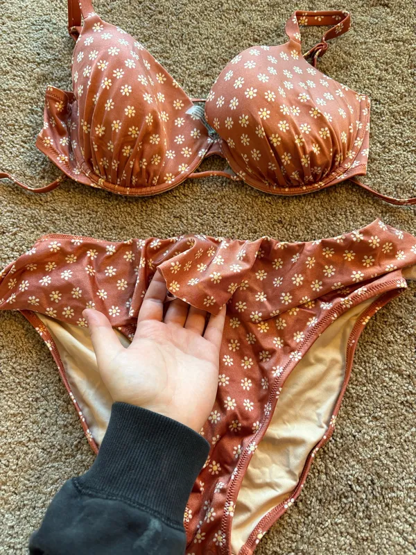 Victoria’s Secret Bikini - Image 2