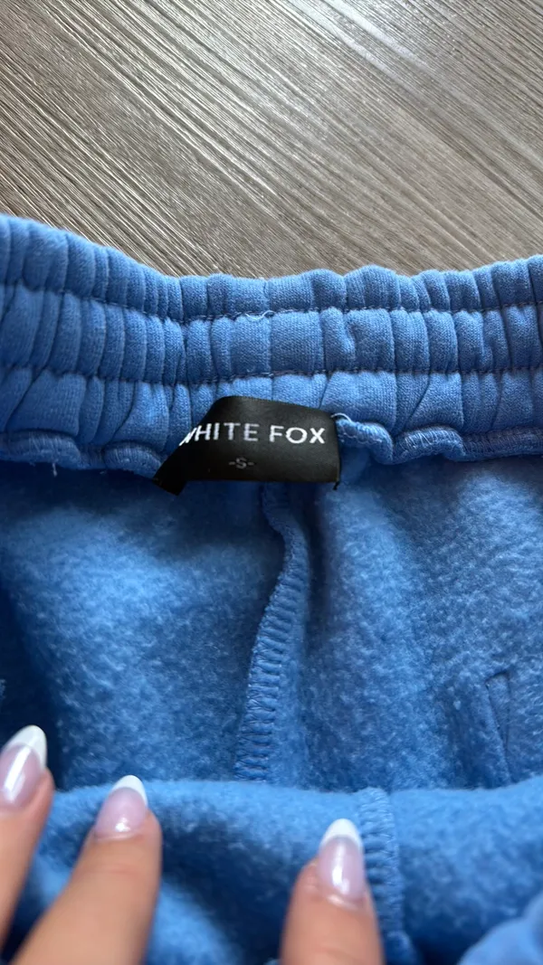 White Fox boutique blue shorts - Image 3