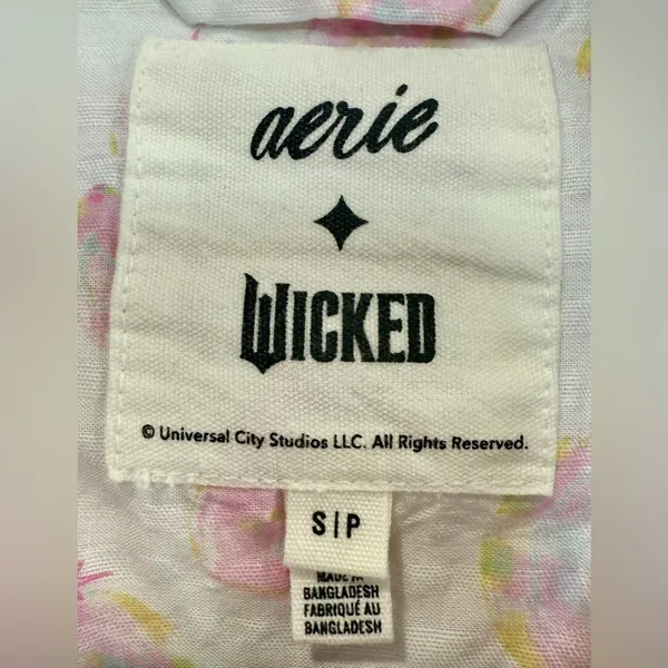 Aerie Wicked Sample Piece Glinda Pink Cloque Shirt Rare Wickedcore Whimsical - Image 7