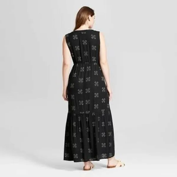 Universal Threads Tiered Floral Black Sleeveless V Neck A-Line Maxi Dress Size 1X - Image 2