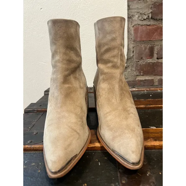 Steve Madden Amber Western Boots 7.5 Beige Metal Detail Boho - Image 3