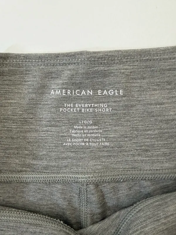 American Eagle Everything Pocket 6” Bike Short Gray Fleece Super High Rise - Image 7