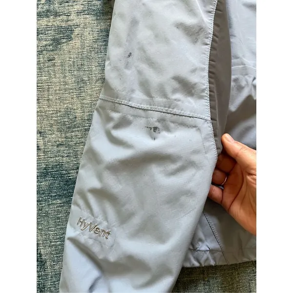 The North Face Light Blue Dark Gray Color Block Waterproof Hyvent Jacket M - Image 12