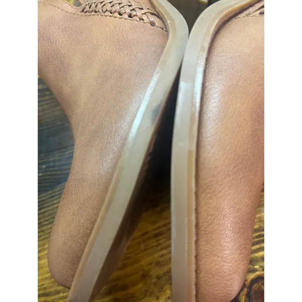 Baretraps brown heeled ankle boots size 6.5 - Image 3
