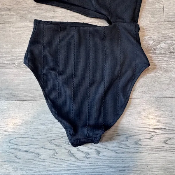 Aerie Black One Shoulder Cutout Textured Ribbed One Piece Swimsuit Size XSmall - Image 5