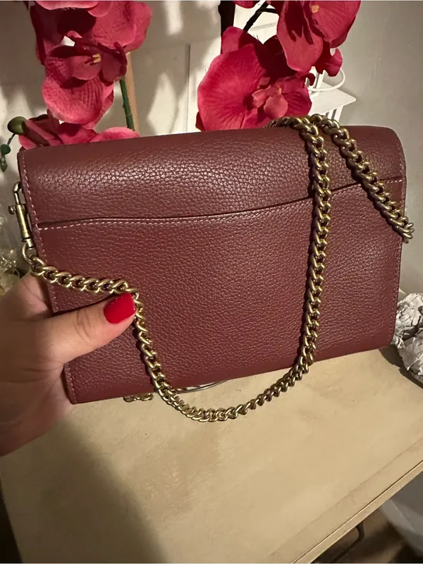 Coach 4792 Tabby Chain Clutch wine - Image 4