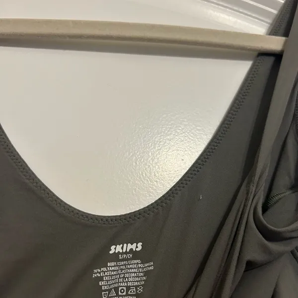 Skims Fits Everybody Square Bodysuit - Image 3