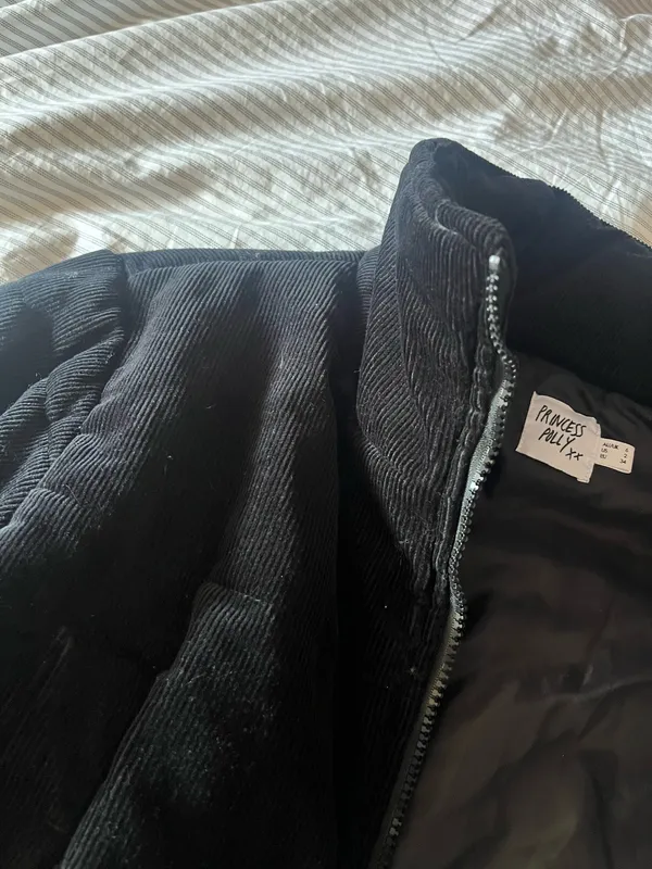 Princess Polly Black Corduroy Puffer Jacket - Image 5