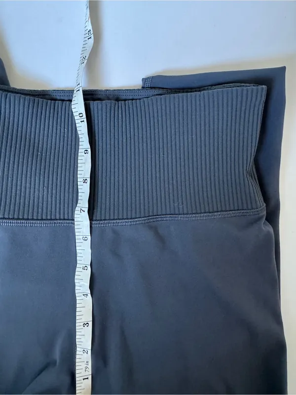 Vuori Ribbed High Waist Daily Leggings Slate Blue Size Small - Image 5