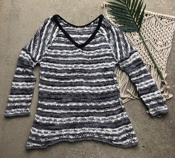 Free People Striped Sweater Size Large - Image 4