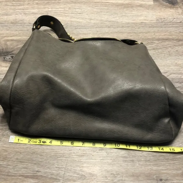 Large Gray Faux Leather Purse - Image 13