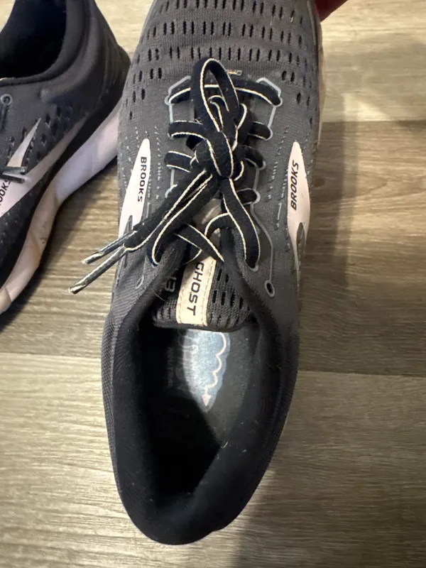 Brooks Ghost 13 Sneakers - Image 4