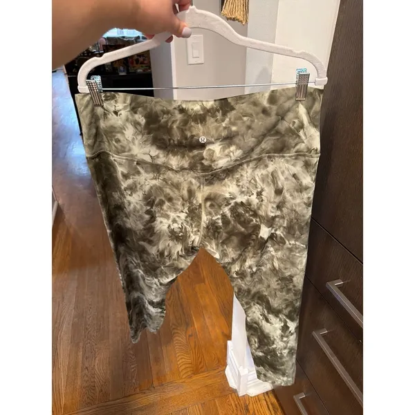 Lululemon Align Pant 25" *Diamond‎ Dye Diamond Dye Light Sage Army Green 18 - Image 3