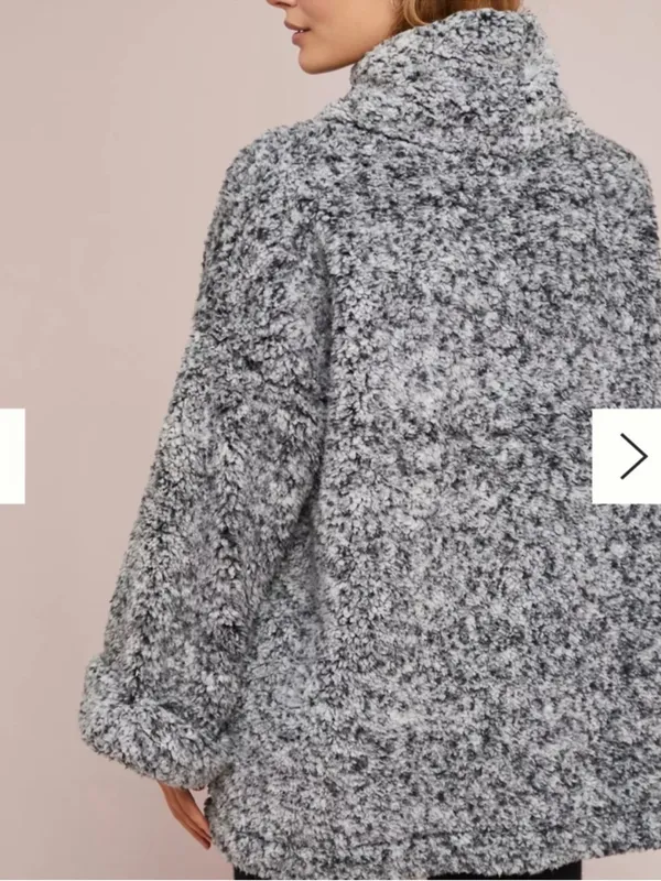 EUC Anthropologie Sunday In Brooklyn Sherpa Turtleneck Pullover Top Size Medium - Image 4