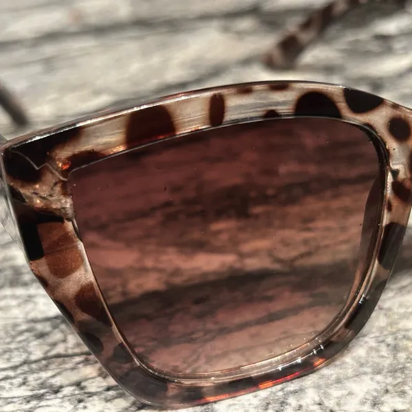 Leopard Print Sunglasses Brown - Image 7
