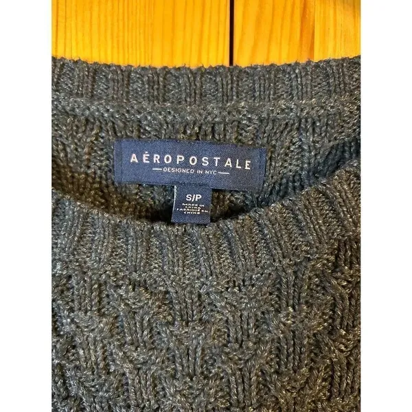 Aeropostale Gray Pullover Knit Crew Neck Sweater Size Small (8900) - Image 2