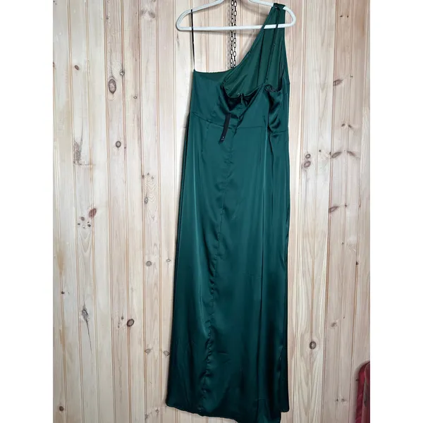 NWT Lulus Signature Elegance Emerald Satin One-Shoulder Maxi Dress Wedding Sz 1X - Image 8