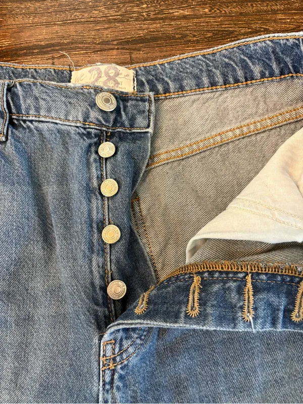 Free People Wide Leg Jeans Womens 28 Blue Light Wash Distressed Button - Image 4