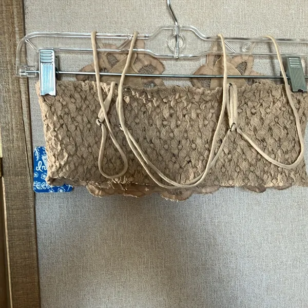 FINAL MARKDOWN Nordstrom Tan Lace Bandeau o s f m - Image 3
