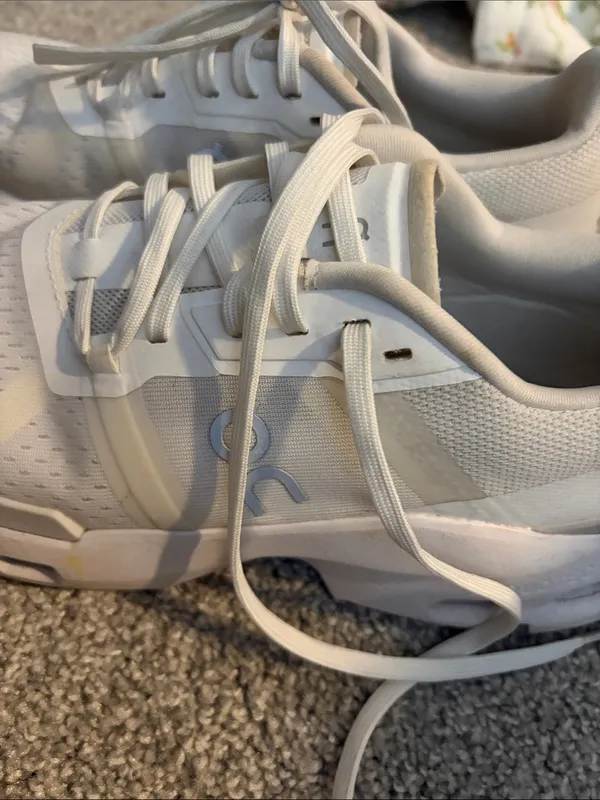 Shoes Size 9 - Image 3