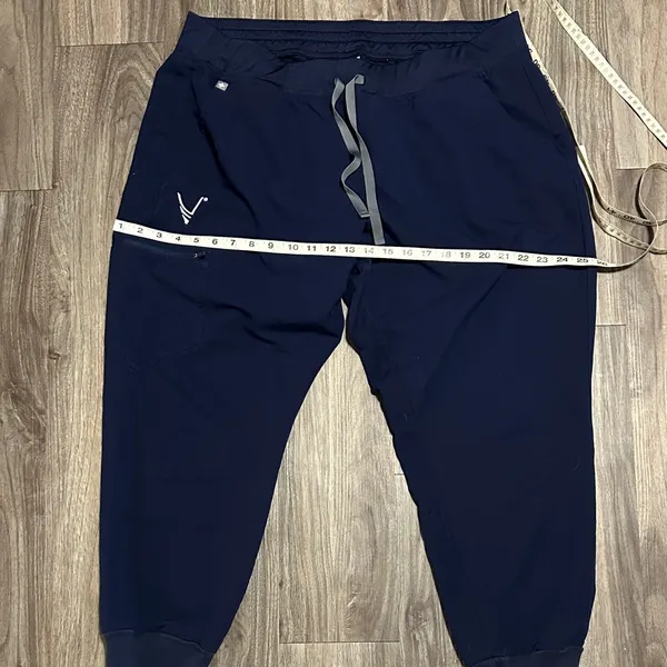 FIGS Navy Jogger Scrub Pants XXL/P Petite – Comfortable Medical Scrubs - Image 5