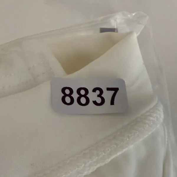 Halara Womens White Open Back Tie Hem Long Sleeve Crop Top Activewear JV85K S - Image 7