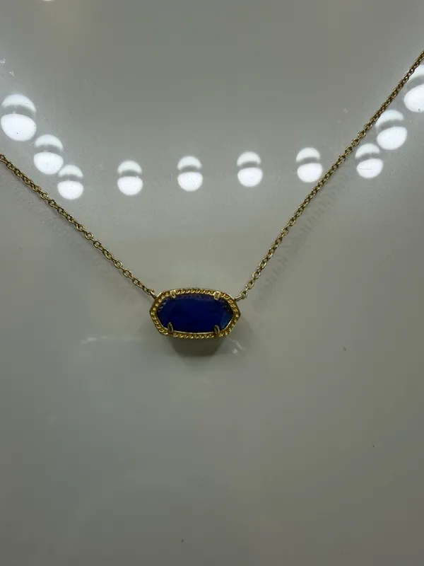 Kendra Scott Necklace Gold - Image 2