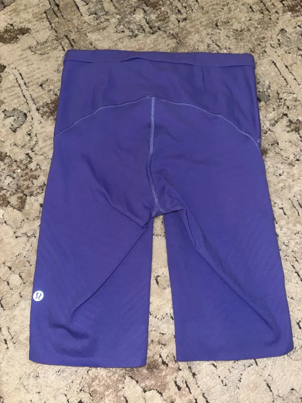 Lululemon SenseKnit Running High-Rise Shorts 10" - Image 4