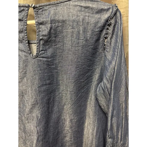 C Women's Blue Solid Denim Blouse M Round Neck Long Puff Sleeve Smocked Cuff New - Image 9