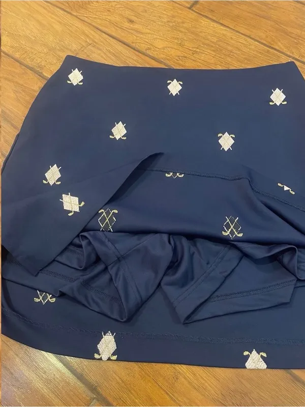 Coral Bay Navy blue Mini golf Skirt has shorts underneath size 10 embroidered - Image 7