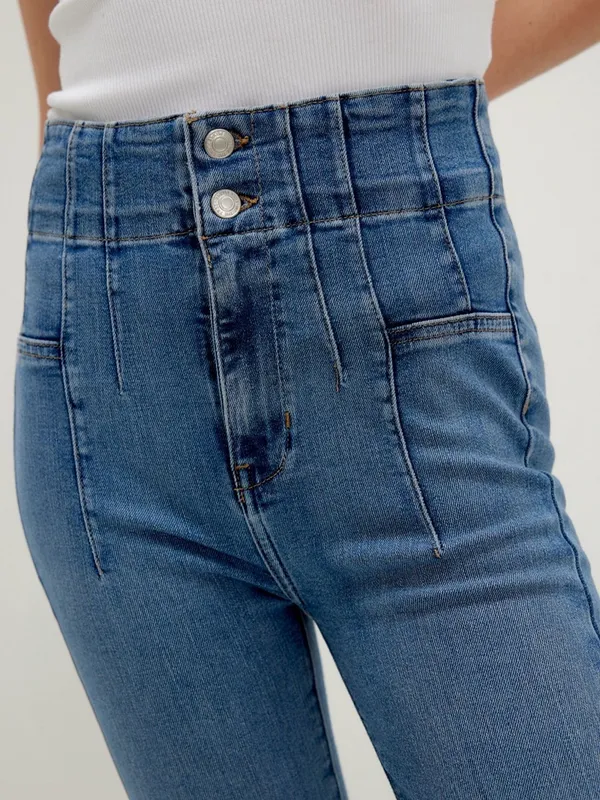 Free‎ People We The Free Jayde Flare Jeans in Sunburst Blue Size 29 - Image 4