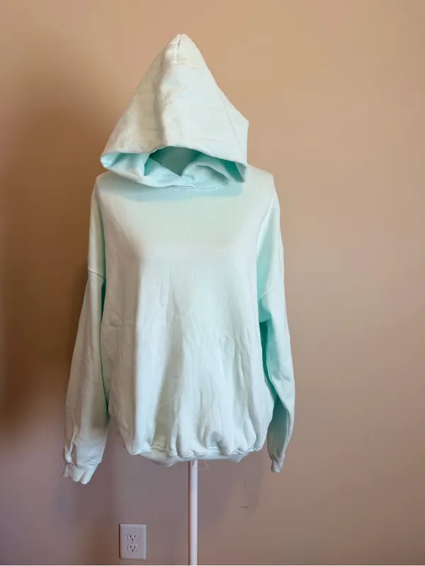 NWOT Garage Ultra Fleece oversized hoodie with pockets size s/m in Julip Green - Image 6