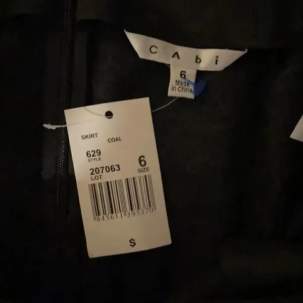 CAbi 629 Andy’s Skirt in Coal, NWT - Image 8