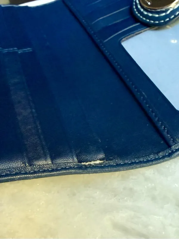 Vintage Coach Blue Leather Turnlock Checkbook Wallet Contrast Stitching - Image 7