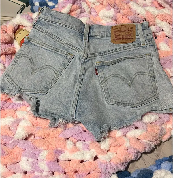 Levi’s 501 shorts  - Image 5