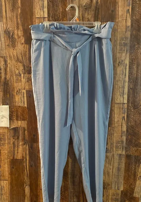 Soho apparel women's pants lite Blue size Large 100% polyester - Image 2